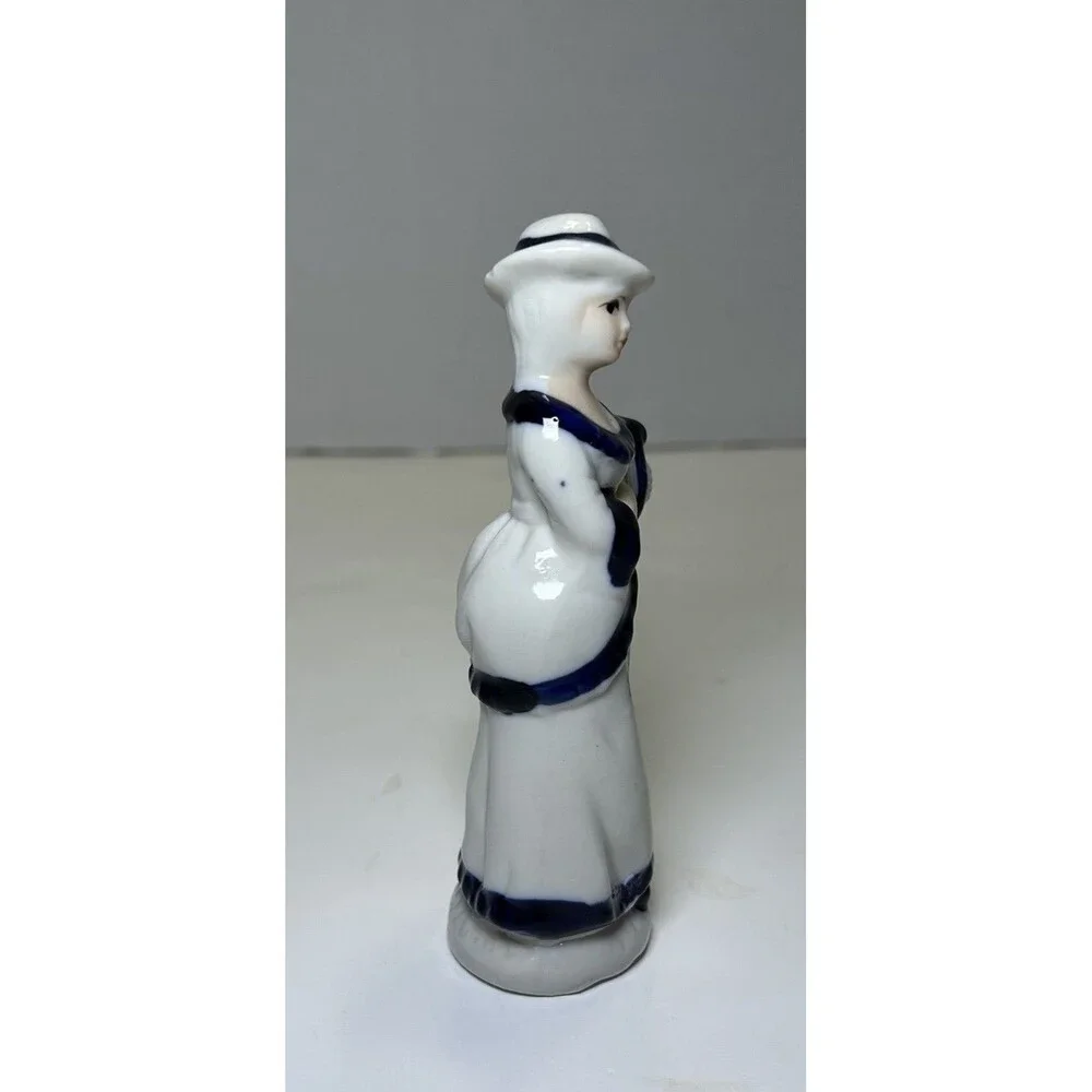 Vintage Victorian/Colonial Porcelain Lady Playing Instrument Figurine White/Blue